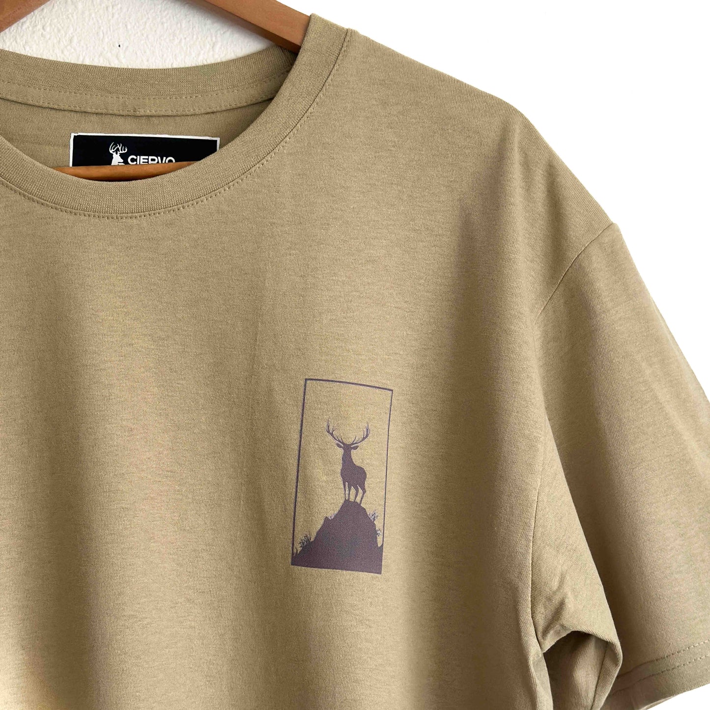 Polera Algodón Unisex Arena Ciervo