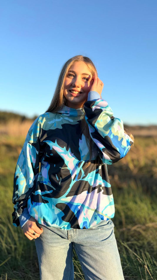 Polerón Hoodie Suave Plumaje + URBAN BAG de Regalo solo por lanzamiento!