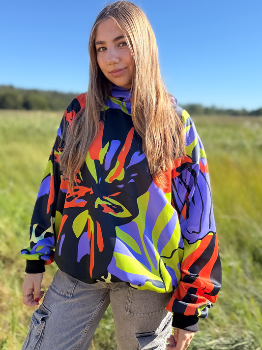 Polerón Hoodie Peonias de medianoche + Tote Bag Ciervo de ¡REGALO SOLO POR LANZAMIENTO!