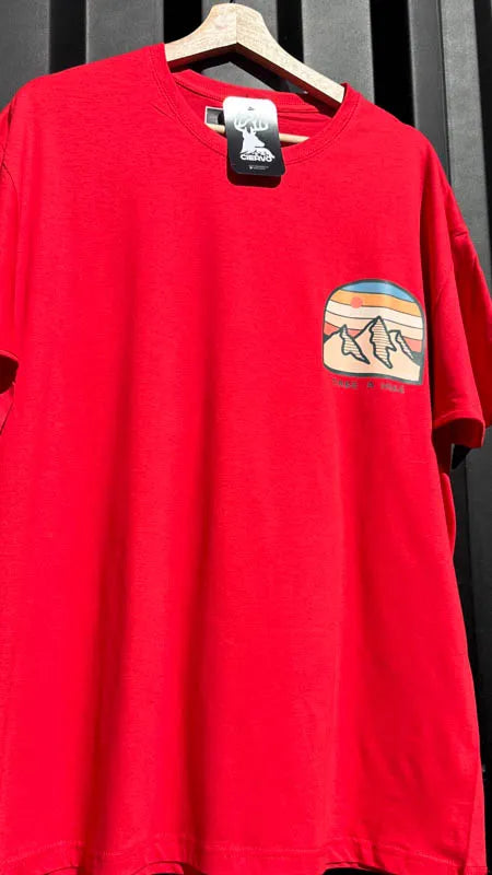 Polera Montaña Roja