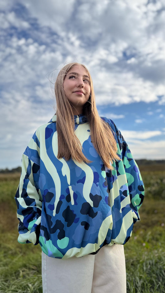 Polerón Hoodie Laguna Azul + Tote Bag Ciervo de ¡REGALO SOLO POR LANZAMIENTO!