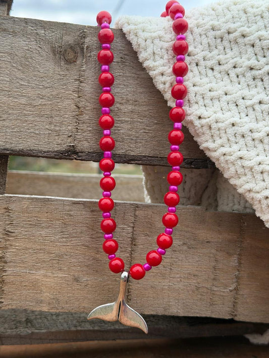 Collar Cola de Ballena Rojo y fucsia