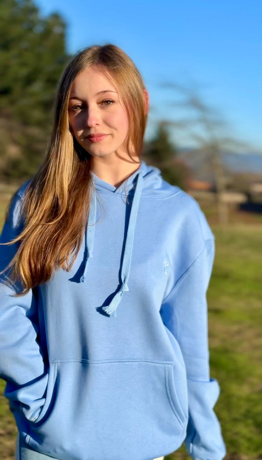 Polerón Hoodie One Color Unisex Celeste Frio